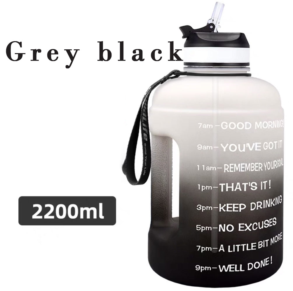 QuiFit 3.78L 2.2L 1.3L 128oz Gallon Water Bottle With Straw Survival Dog