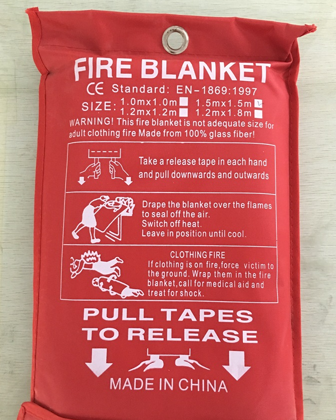 Fire Blanket Fiberglass Fire Flame Retardant Emergency Survival Fire Shelter Safety Cover Fire Emergency Blanket Survival Dog