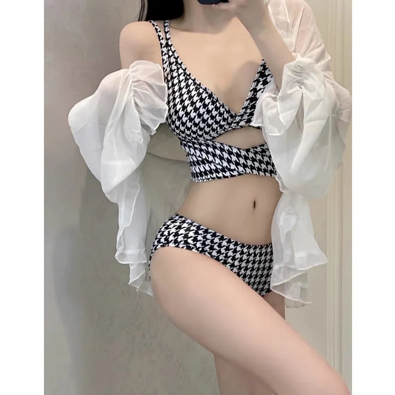 Plaid Swimwear Ladies Korea 2023 New Star Same Swim Bikini Hollow Out Cross Straps Sexy Bikini Swimsuit Women Sexy Bikinis Suit Survival Dog