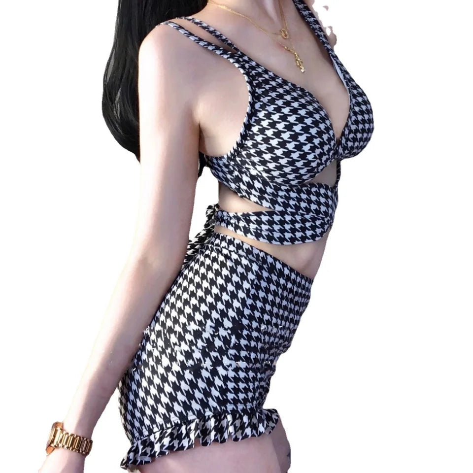 Plaid Swimwear Ladies Korea 2023 New Star Same Swim Bikini Hollow Out Cross Straps Sexy Bikini Swimsuit Women Sexy Bikinis Suit Survival Dog